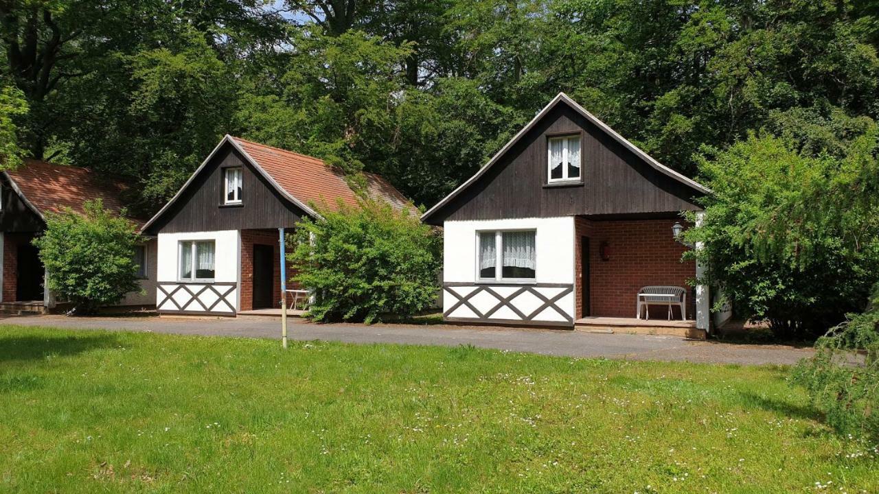 Отель Sternhaus-Harz Gernrode  Экстерьер фото