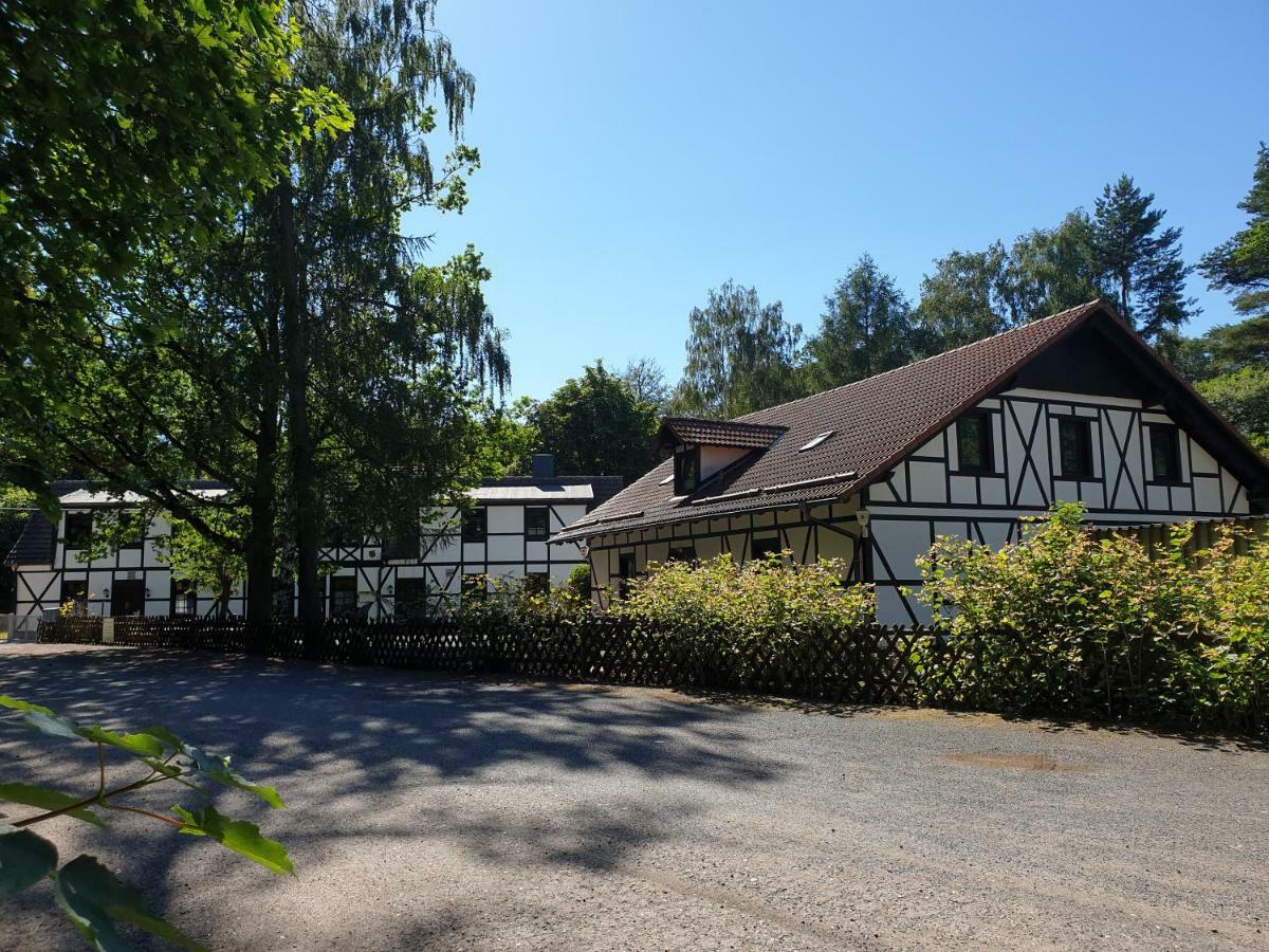 Отель Sternhaus-Harz Gernrode  Экстерьер фото